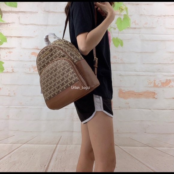 Michael Kors Handbags - Michael Kors Abbey Medium Backpack